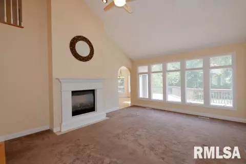 2310 W Pinnacle Dr, Dunlap, IL 61525 photo 12