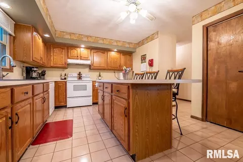 9621 W Buckingham Ct, Mapleton, IL 61547 photo 4