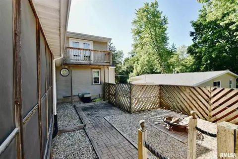 402 Hamilton St, Washington, IL 61571 photo 41