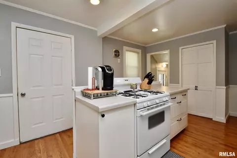 402 Hamilton St, Washington, IL 61571 photo 10