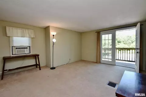 402 Hamilton St, Washington, IL 61571 photo 26