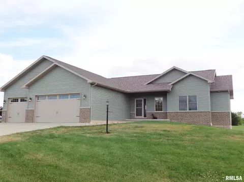 445 Macey Lake Rd, Metamora, IL 61548 photo 2