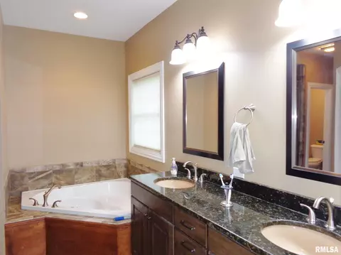 445 Macey Lake Rd, Metamora, IL 61548 photo 33