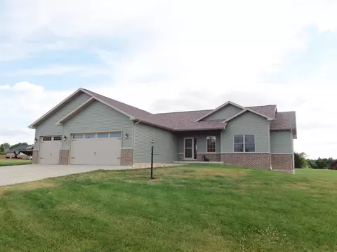 445 Macey Lake Rd, Metamora, IL 61548 photo 3