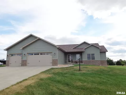445 Macey Lake Rd, Metamora, IL 61548 photo 1