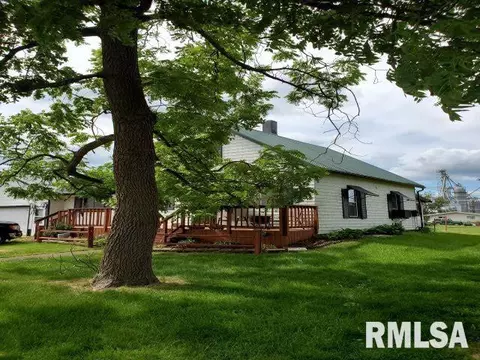 1190 Clark St, Lowpoint, IL 61545 photo 2