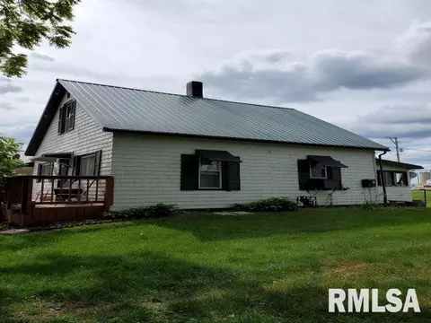 1190 Clark St, Lowpoint, IL 61545 photo 3