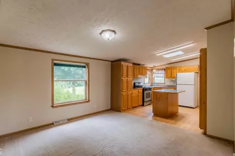 8250 Desutter Rd, Manito, IL 61546 photo 7