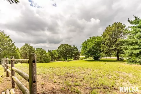 8250 Desutter Rd, Manito, IL 61546 photo 32