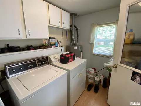 1024 E Oak St, Macomb, IL 61455 photo 32