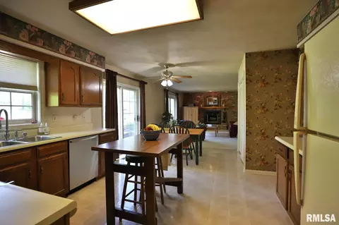12516 N Cedar Bluff Dr, Dunlap, IL 61525 photo 21