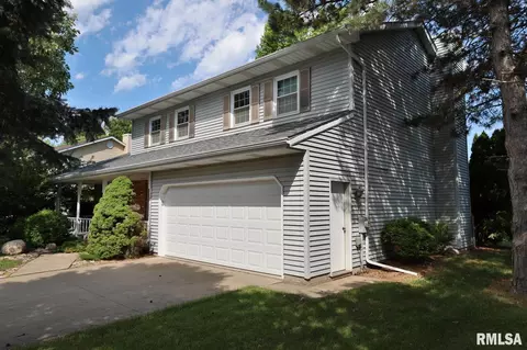 12516 N Cedar Bluff Dr, Dunlap, IL 61525 photo 2
