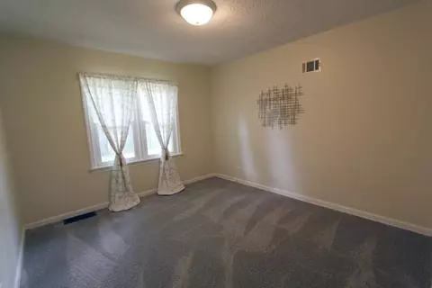 210 Sunset Ln, Germantown Hills, IL 61548 photo 16