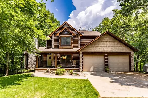18599 N Apache Path, Danvers, IL 61732 photo 1
