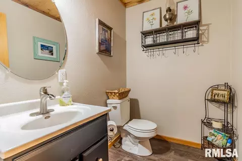 18599 N Apache Path, Danvers, IL 61732 photo 15