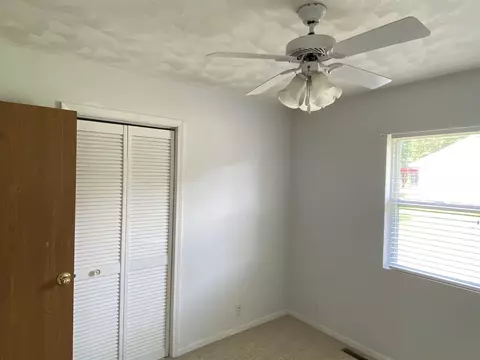 1597 E Myrtle St, Canton, IL 61520 photo 26