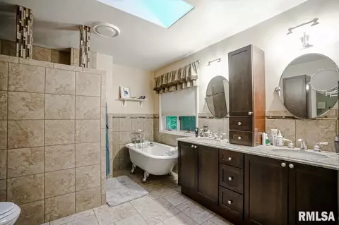 700 Bayside Dr, Germantown Hills, IL 61548 photo 23