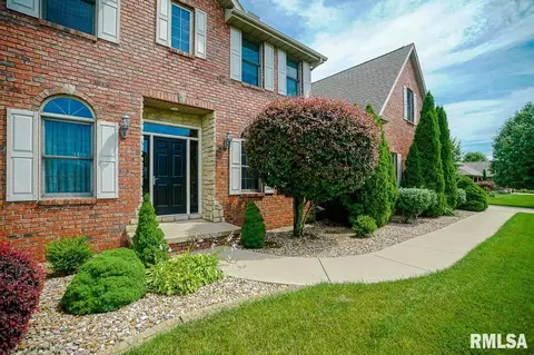 8023 W Thorngate Dr, Mapleton, IL 61547 photo 2