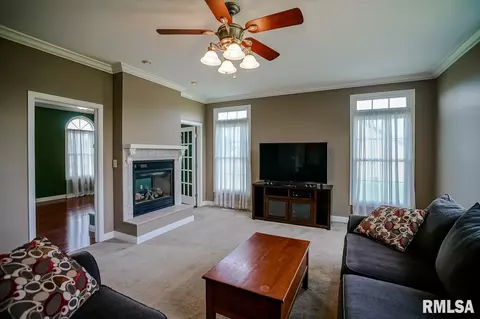 8023 W Thorngate Dr, Mapleton, IL 61547 photo 7