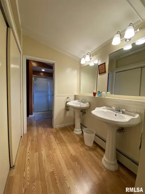 232 N Verzel Dr, Macomb, IL 61455 photo 19