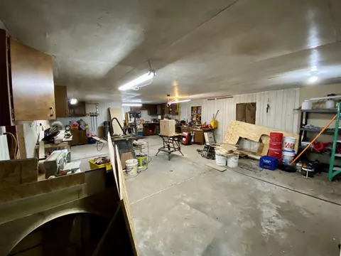 232 N Verzel Dr, Macomb, IL 61455 photo 33