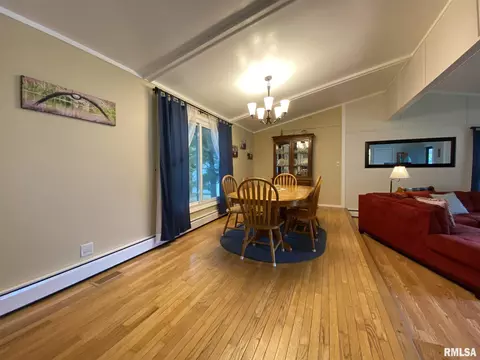 232 N Verzel Dr, Macomb, IL 61455 photo 7