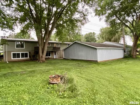 232 N Verzel Dr, Macomb, IL 61455 photo 30