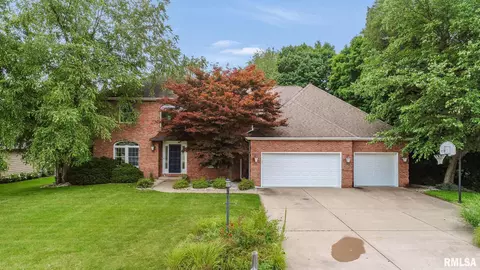 925 W Bennett Ct, Dunlap, IL 61525 photo 1