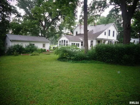 812 S Vennum St, Eureka, IL 61530 photo 43