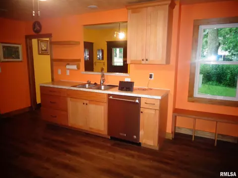 812 S Vennum St, Eureka, IL 61530 photo 14