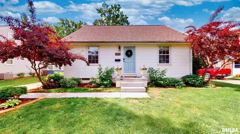 812 E Kay St, Morton, IL 61550 photo 1