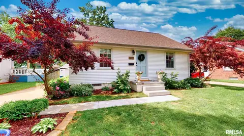 812 E Kay St, Morton, IL 61550 photo 2