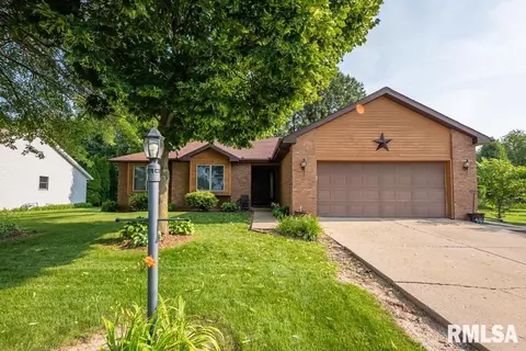 9447 W Guinivere Dr, Mapleton, IL 61547 photo 2