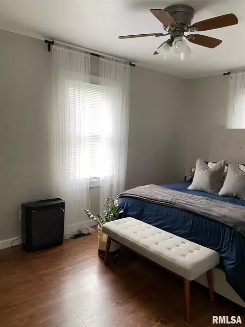 1401 E Beach St, Peoria, IL 61615 photo 9