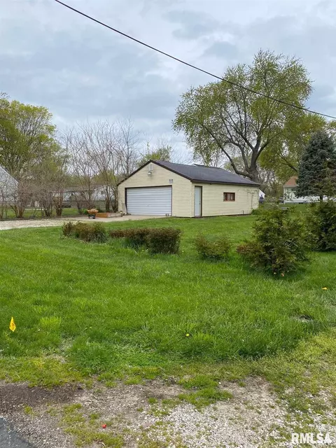 1401 E Beach St, Peoria, IL 61615 photo 3