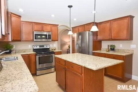 1425 Willow Dr, Washington, IL 61571 photo 13