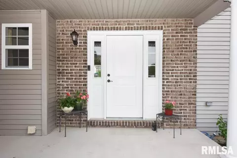 1425 Willow Dr, Washington, IL 61571 photo 3
