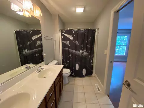 2201 W Pinnacle Dr, Dunlap, IL 61525 photo 35