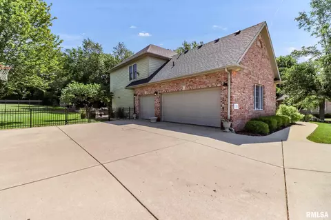 2201 W Pinnacle Dr, Dunlap, IL 61525 photo 41