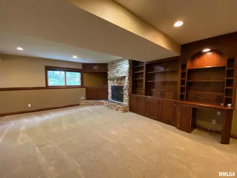 2201 W Pinnacle Dr, Dunlap, IL 61525 photo 34