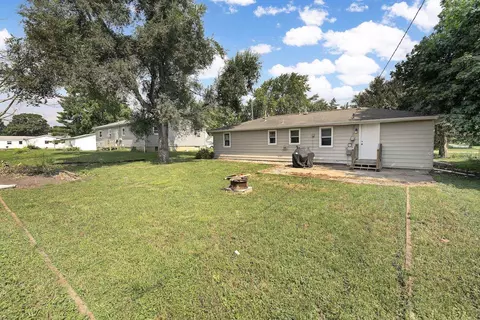 211 E Van Alstine St, Secor, IL 61771 photo 20