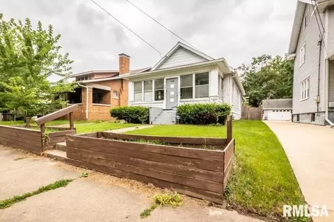 314 E Mcclure Ave, Peoria, IL 61603 photo 2