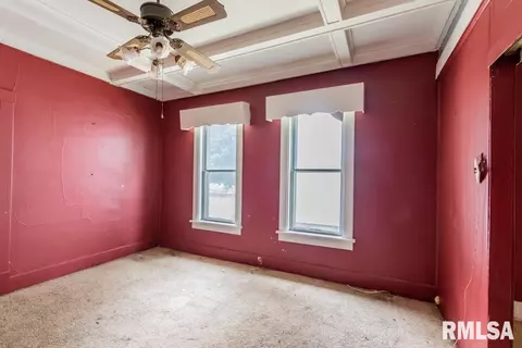 314 E Mcclure Ave, Peoria, IL 61603 photo 7