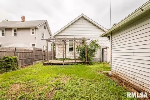 314 E Mcclure Ave, Peoria, IL 61603 photo 18