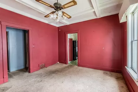314 E Mcclure Ave, Peoria, IL 61603 photo 8