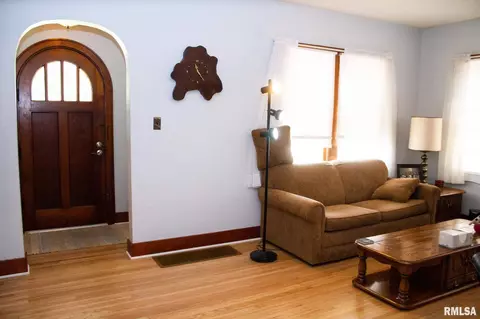 404 W Center St, Eureka, IL 61530 photo 27