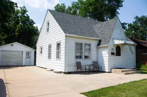 404 W Center St, Eureka, IL 61530 photo 36
