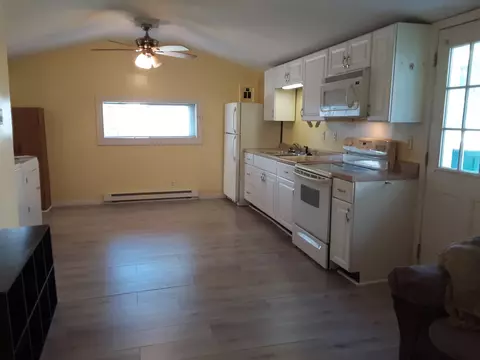 927 E Oak St, Macomb, IL 61455 photo 6