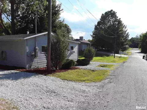 927 E Oak St, Macomb, IL 61455 photo 22