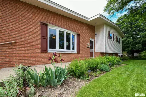 916 E Madison St, Morton, IL 61550 photo 49
